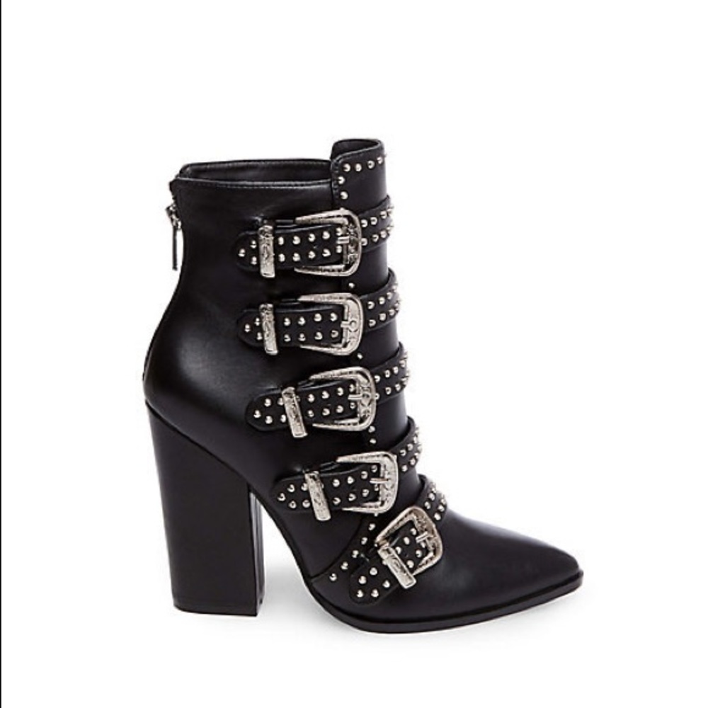 Steve Madden Comet Bootie sz 6